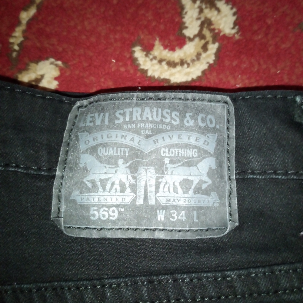 Men's Levi jean shorts